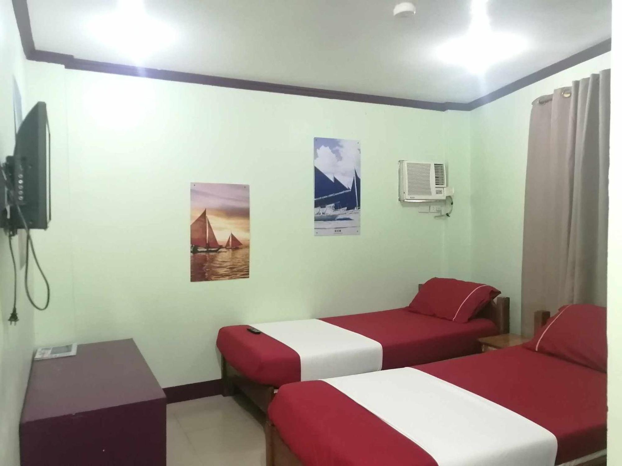 El Moro Beach Resort (Adults Only) Balabag  المظهر الخارجي الصورة