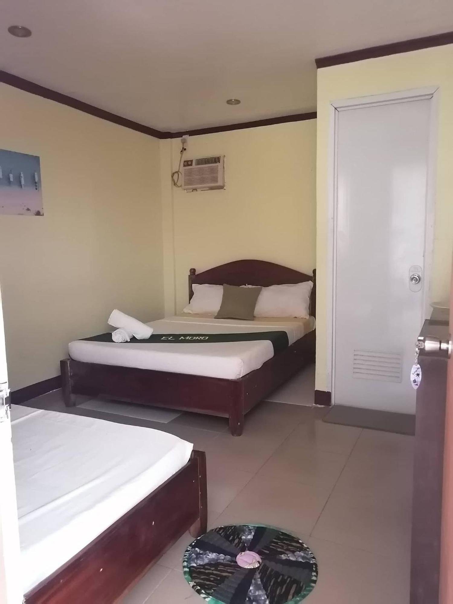 El Moro Beach Resort (Adults Only) Balabag  المظهر الخارجي الصورة