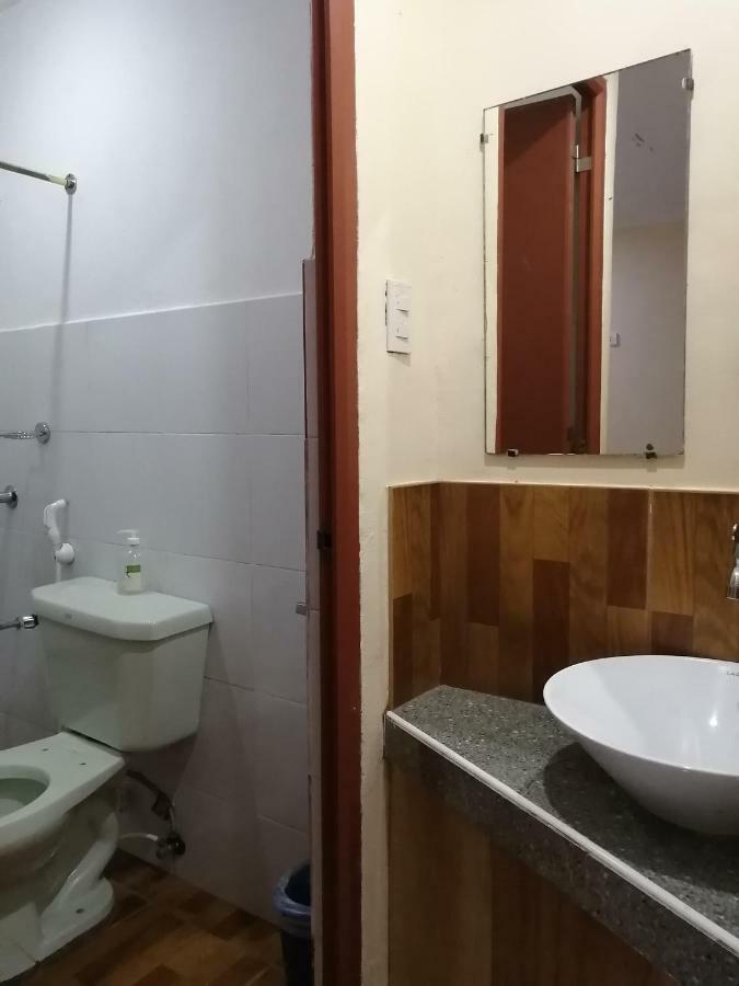 El Moro Beach Resort (Adults Only) Balabag  المظهر الخارجي الصورة